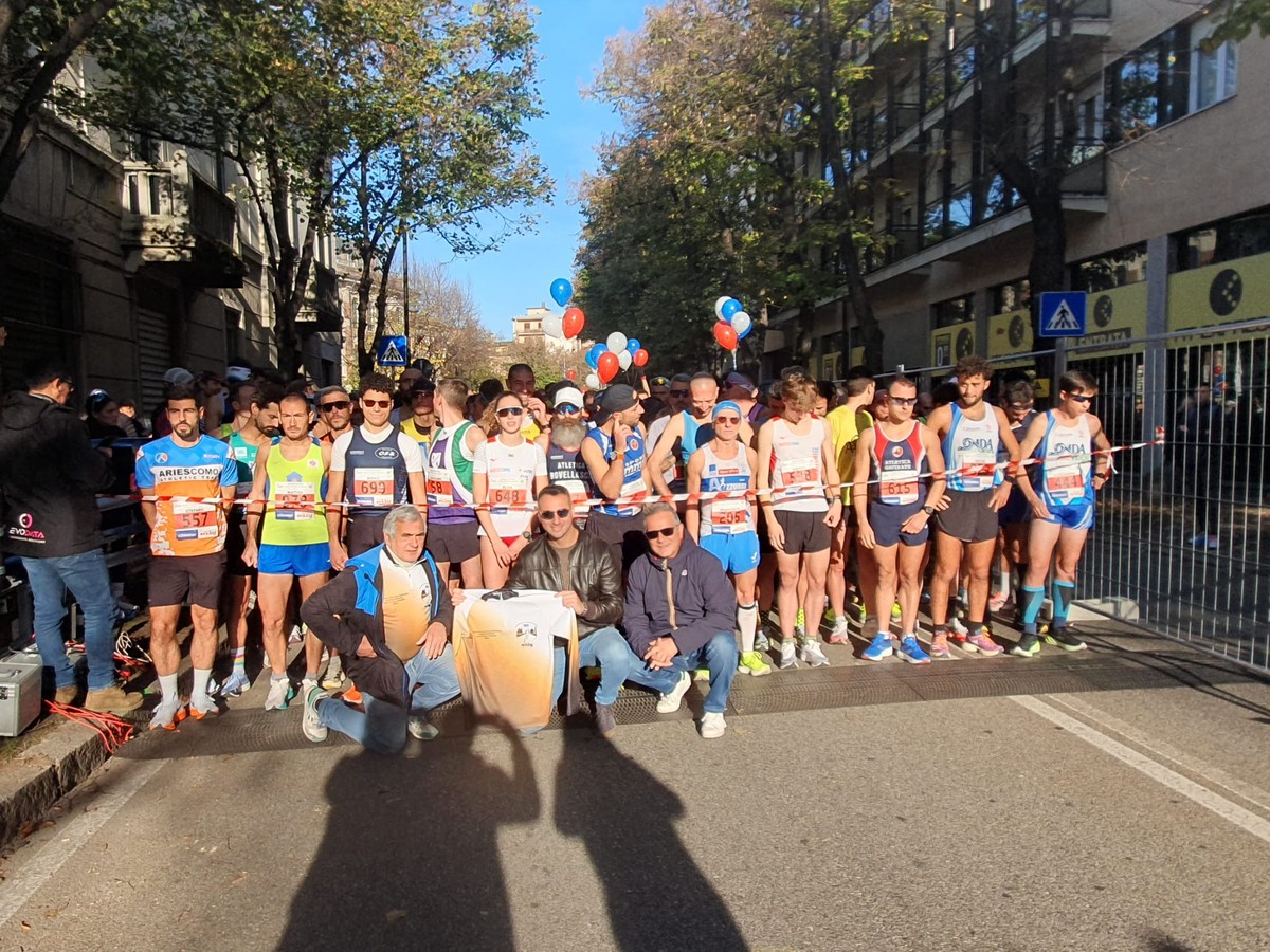 https://www.varesenoi.it/fileadmin/archivio/ilbustese/2024/11/maratonina_4.jpg