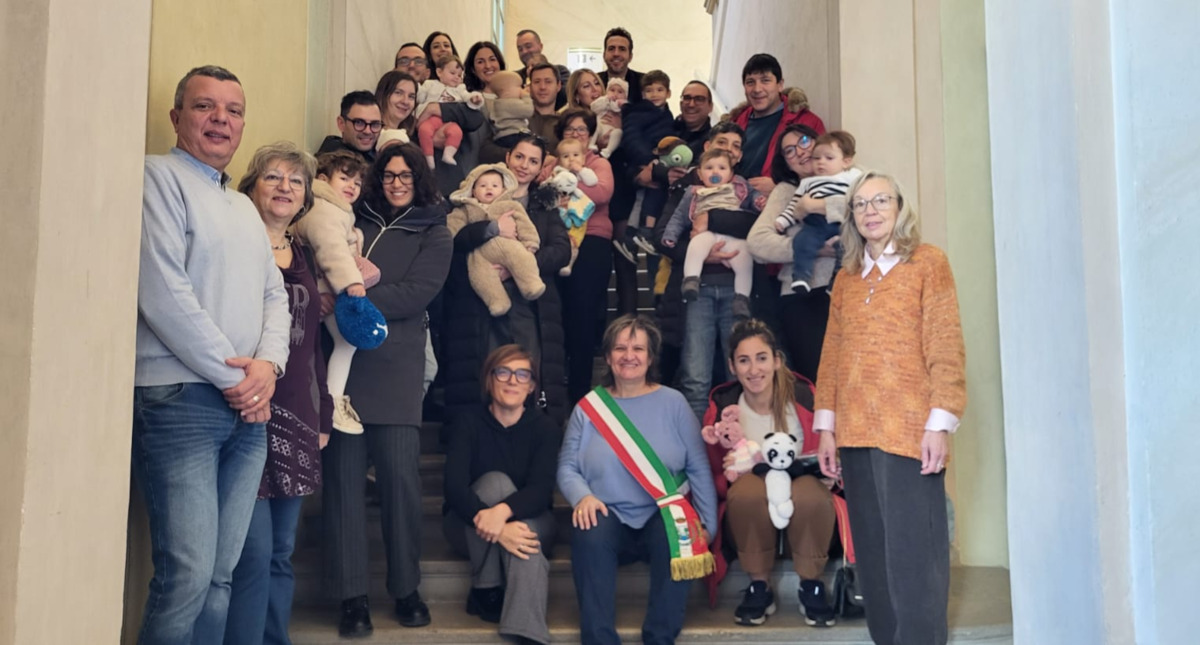 https://www.varesenoi.it/fileadmin/archivio/ilbustese/2025/12/gruppo_nuovi_nati__4_.jpeg