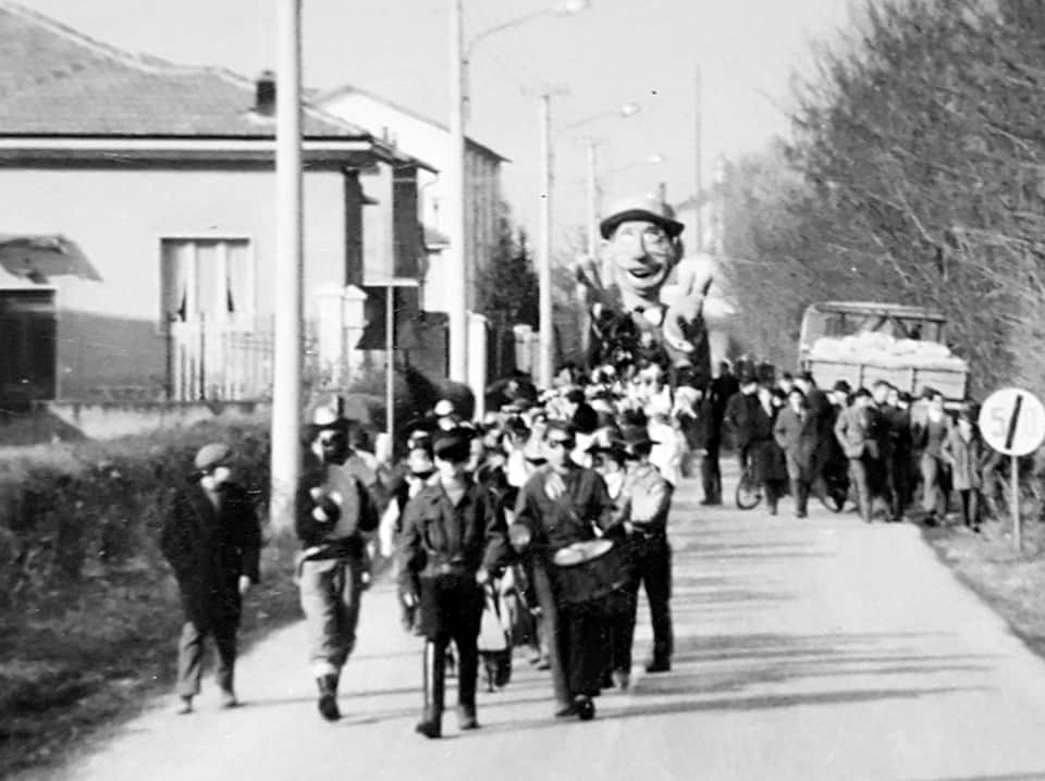 https://www.varesenoi.it/fileadmin/archivio/ilbustese/2026/02/60_anni_carnevale_olgiate__1_.jpeg