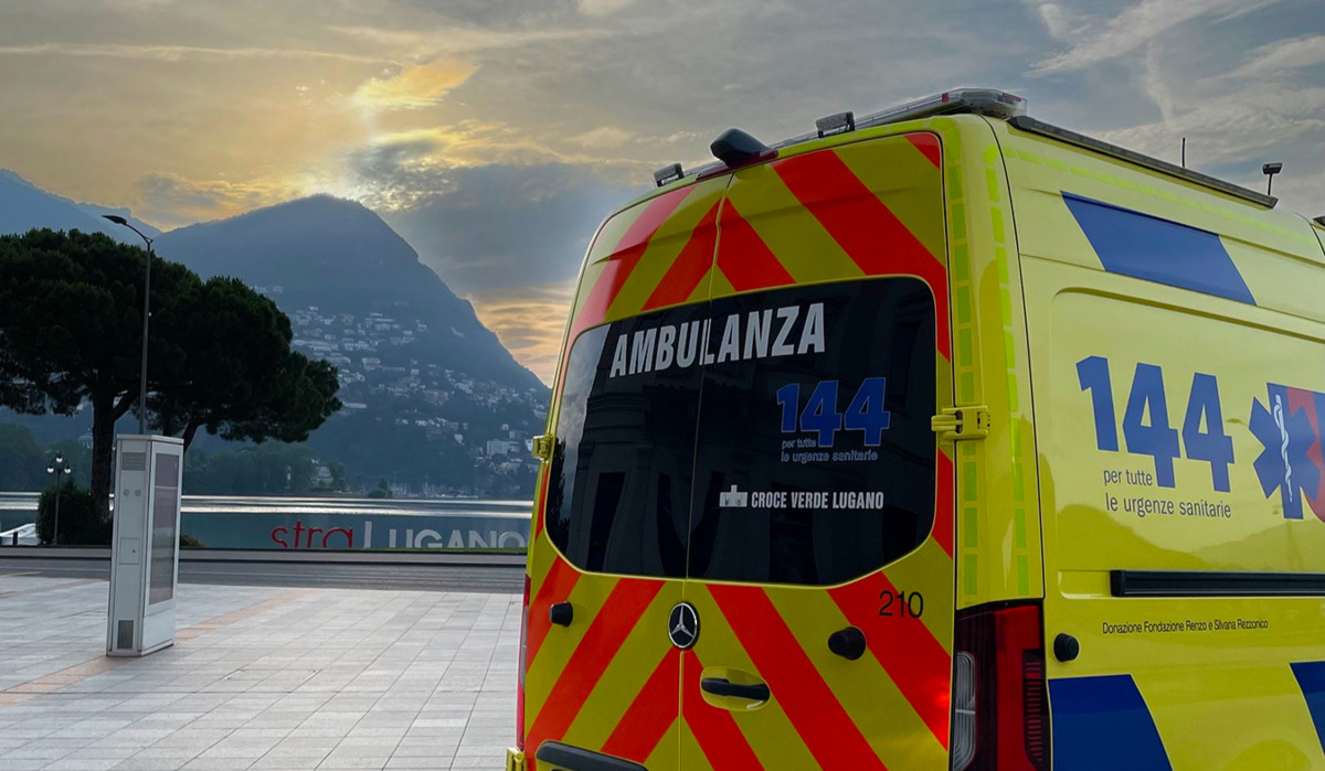 https://www.varesenoi.it/fileadmin/archivio/ilbustese/2026/04/croce_verde_lugano_canton_ticino_ambulanza_.jpg
