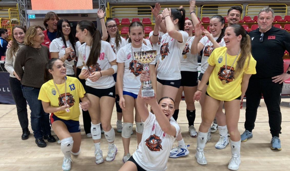 https://www.varesenoi.it/fileadmin/archivio/ilbustese/2026/04/volley_school_07.jpg
