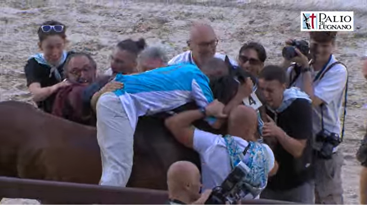 https://www.varesenoi.it/fileadmin/archivio/ilbustese/2026/05/palio_1.png