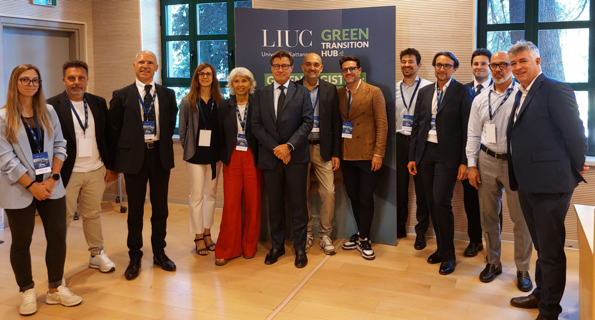 https://www.varesenoi.it/fileadmin/archivio/ilbustese/2026/06/foto_di_gruppo.jpg