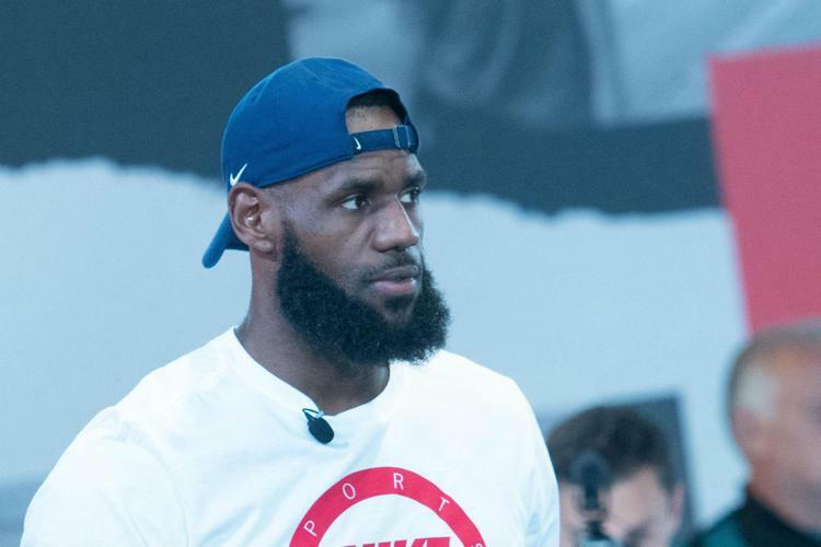 https://www.varesenoi.it/fileadmin/archivio/ilbustese/2026/07/lebron_james_fg.jpeg