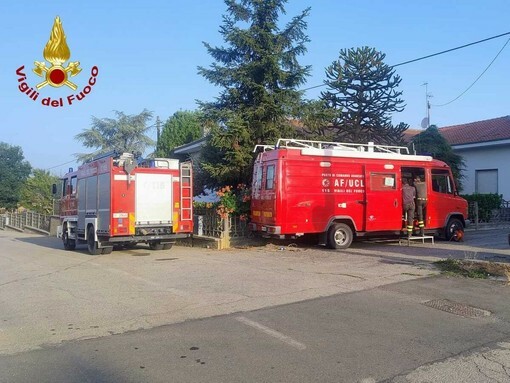 I vigili del fuoco impegnati nelle ricerche I vigili del fuoco impegnati nelle ricerche
