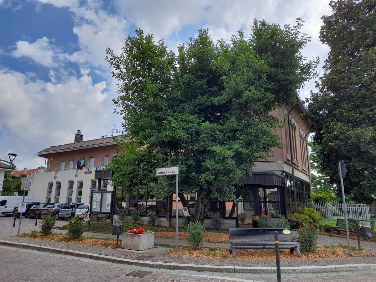 https://www.varesenoi.it/fileadmin/archivio/ilbustese/Comune_Solbiate_Olona.jpg