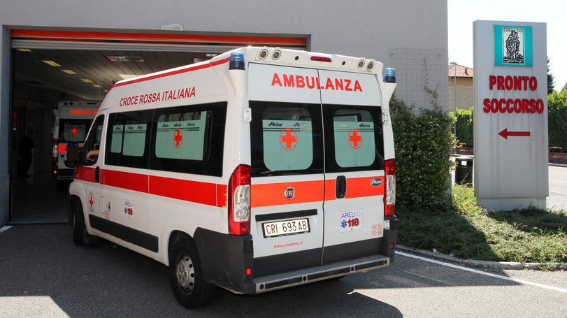 https://www.varesenoi.it/fileadmin/archivio/varesenoi/2025/04/ambulanza_varese.jpeg