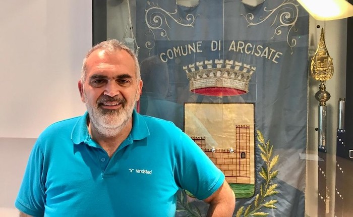 https://www.varesenoi.it/fileadmin/archivio/varesenoi/2025/05/cavalluzzi.jpeg