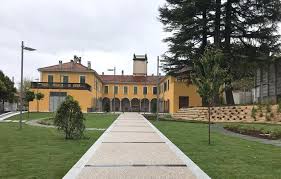 https://www.varesenoi.it/fileadmin/archivio/varesenoi/2025/06/download__9_.jpeg