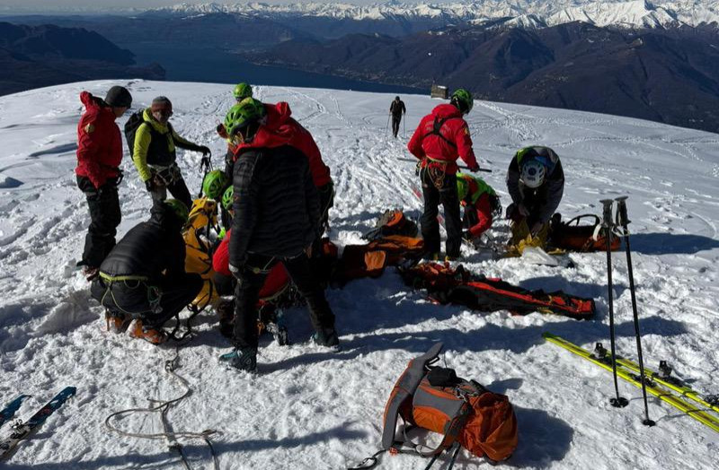https://www.varesenoi.it/fileadmin/archivio/varesenoi/2026/02/DumenzaEsercitazioneCNSAS_Varese_Monte_Lema_2.jpg