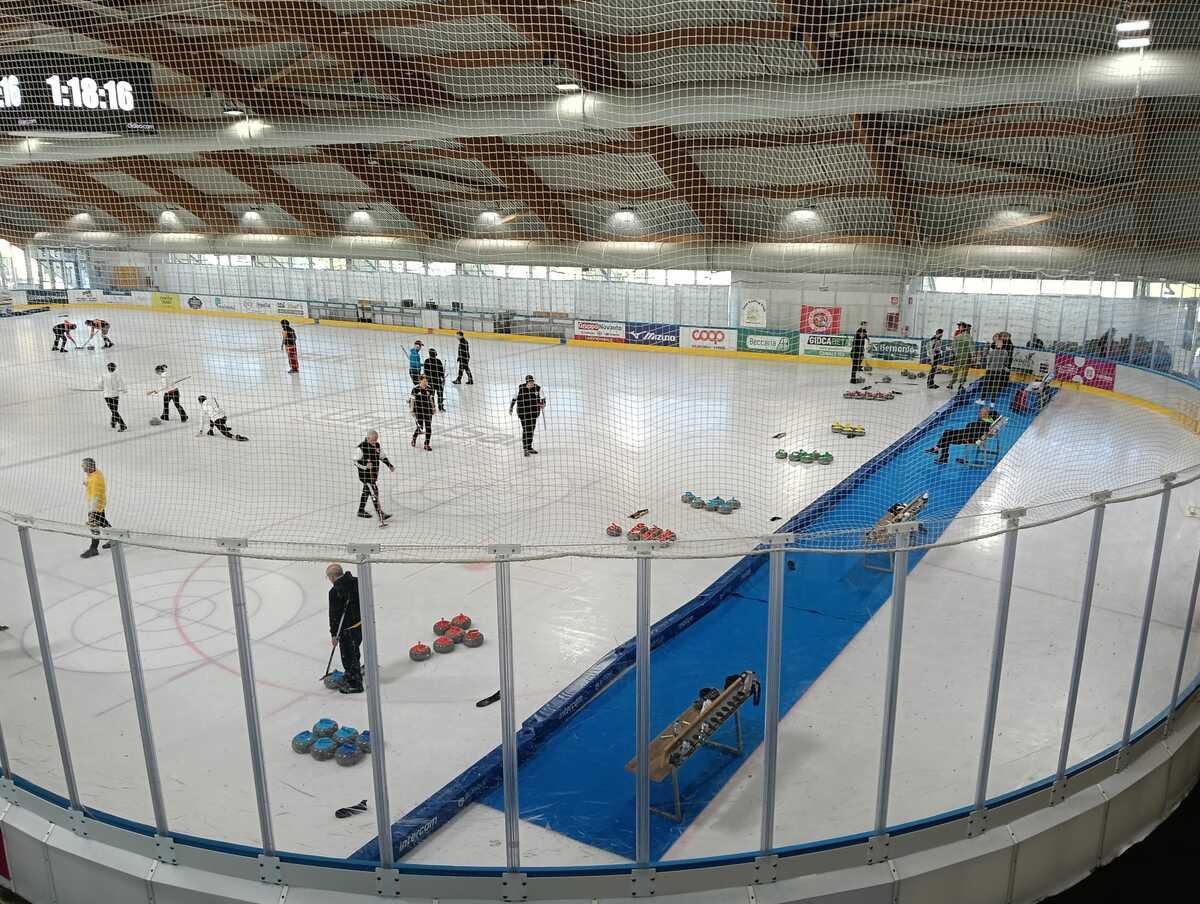 https://www.varesenoi.it/fileadmin/archivio/varesenoi/2026/05/3__Torneo_A8_Curling_2026.jpeg