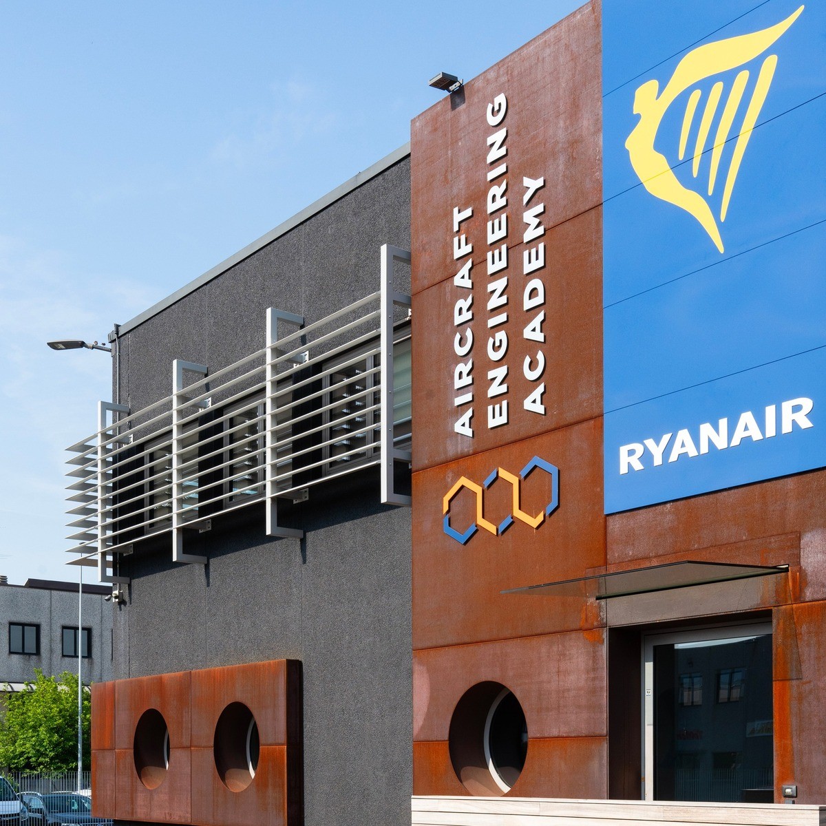 https://www.varesenoi.it/fileadmin/archivio/varesenoi/2026/05/AEA_Aircraft_Engineering_Academy.jpg