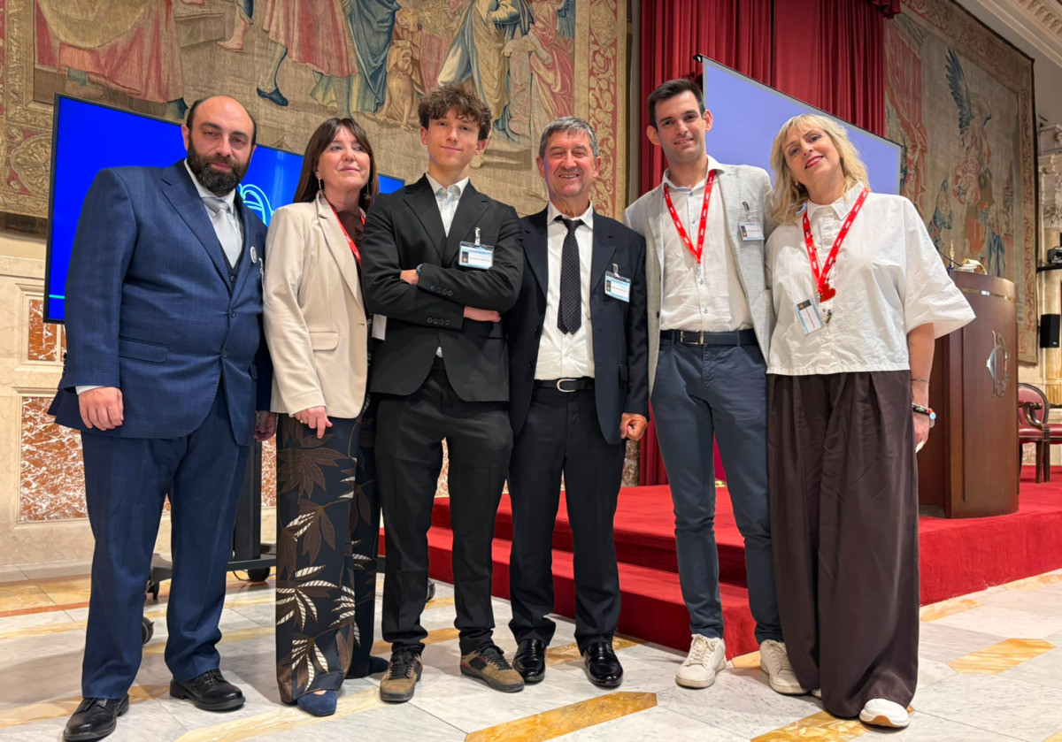 https://www.varesenoi.it/fileadmin/archivio/varesenoi/2026/05/IMG_9283.jpeg