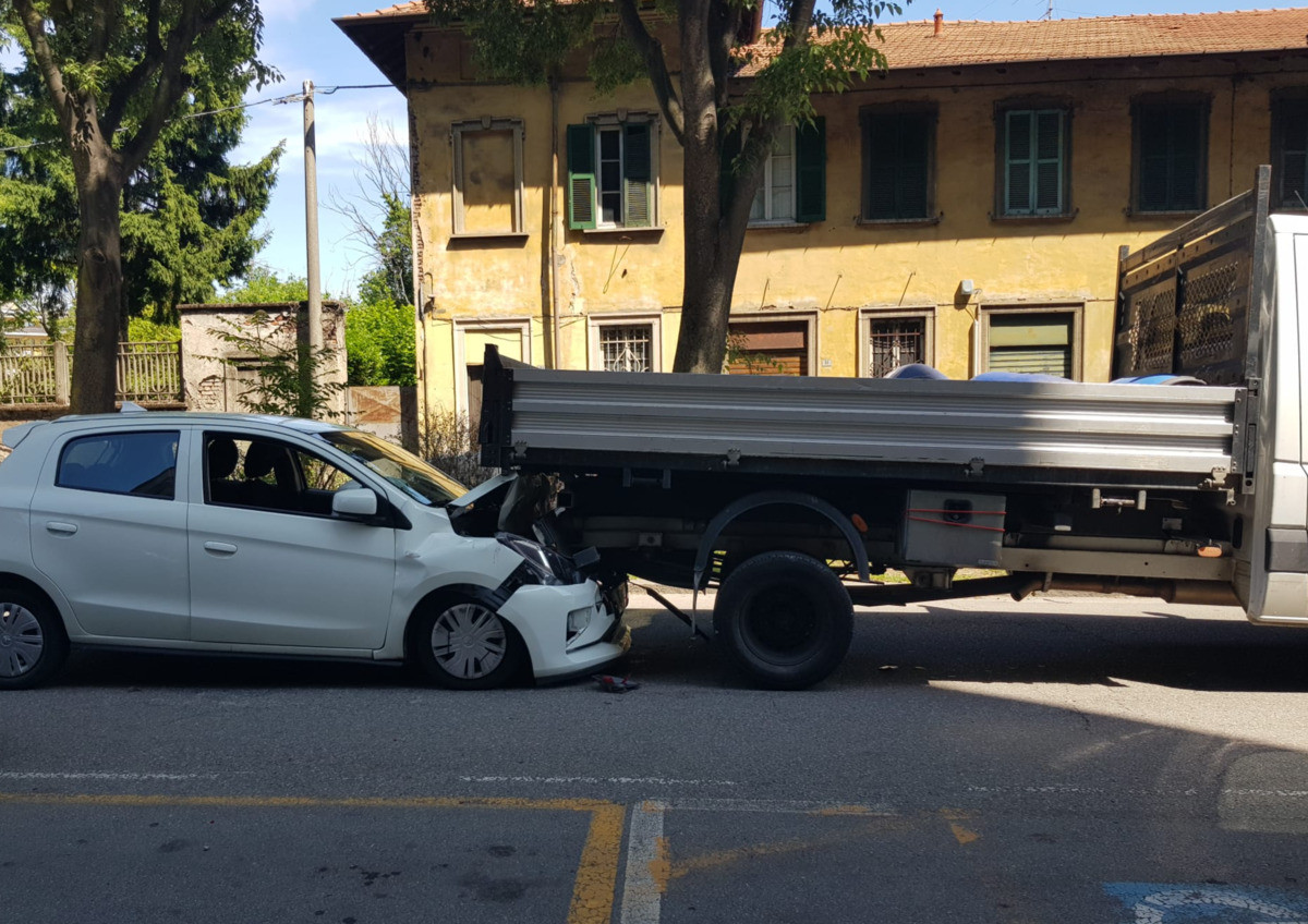 https://www.varesenoi.it/fileadmin/archivio/varesenoi/2026/05/Incidente_via_Magenta__3_.jpeg