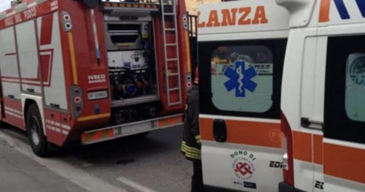 https://www.varesenoi.it/fileadmin/archivio/varesenoi/2026/05/ambulanza_vigili_del_fuoco.png