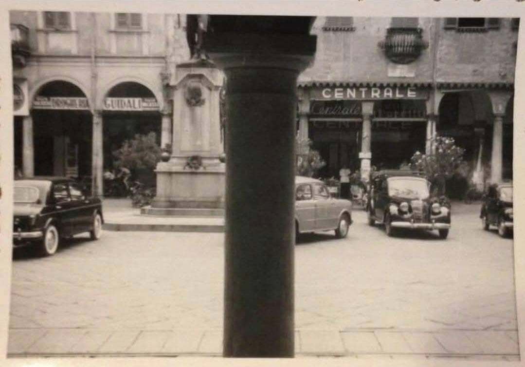 https://www.varesenoi.it/fileadmin/archivio/varesenoi/2026/06/722163699_10244416423770870_1506020532342304345_n.jpg