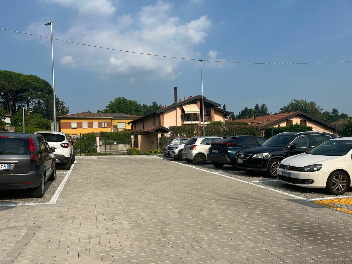 https://www.varesenoi.it/fileadmin/archivio/varesenoi/2026/06/MasnagoNuovoParcheggio.jpeg