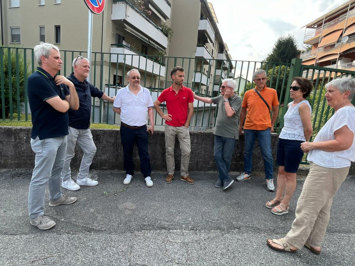 Patti di quartiere. Realizzato a Varese il nuovo parcheggio in via Cantoreggio a Masnago