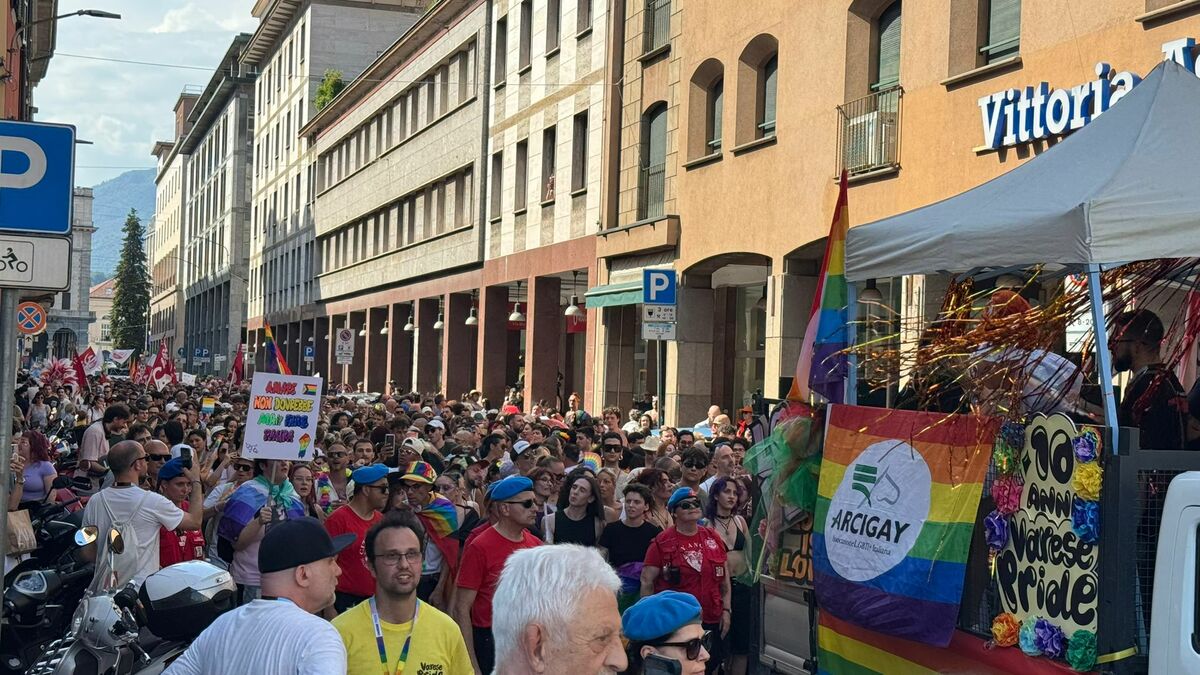 https://www.varesenoi.it/fileadmin/archivio/varesenoi/2026/06/VaresePride2026Copertina.jpeg