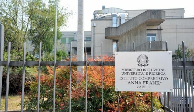 https://www.varesenoi.it/fileadmin/archivio/varesenoi/2026/06/anna_frank_scuola_varese.jpg