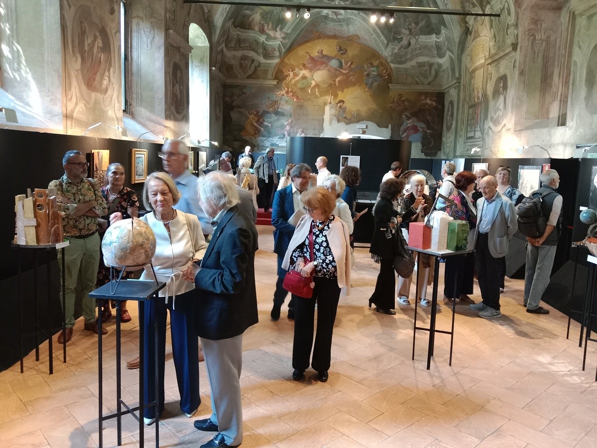 https://www.varesenoi.it/fileadmin/archivio/varesenoi/2026/06/mostra_Marrani_in_Sala_Veratti.jpg