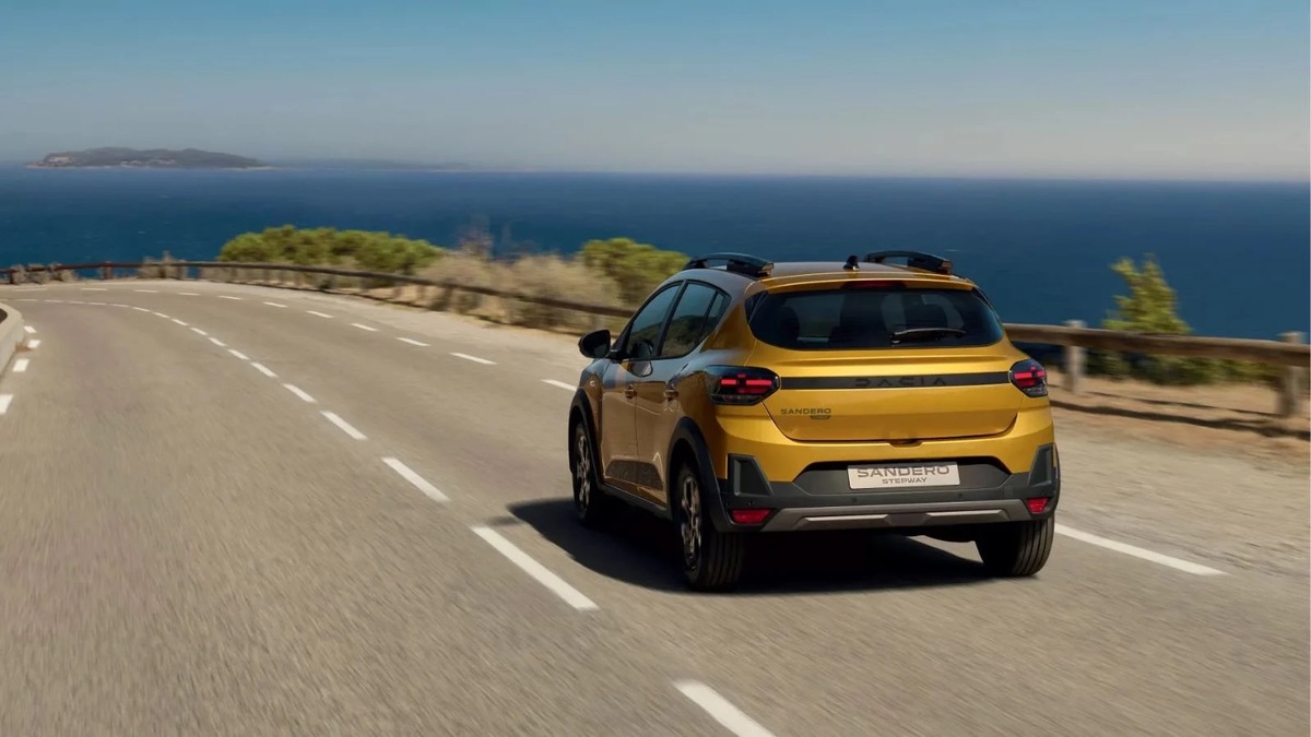 https://www.varesenoi.it/fileadmin/archivio/varesenoi/2026/07/dacia-sandero-hybrid-paglini.jpeg