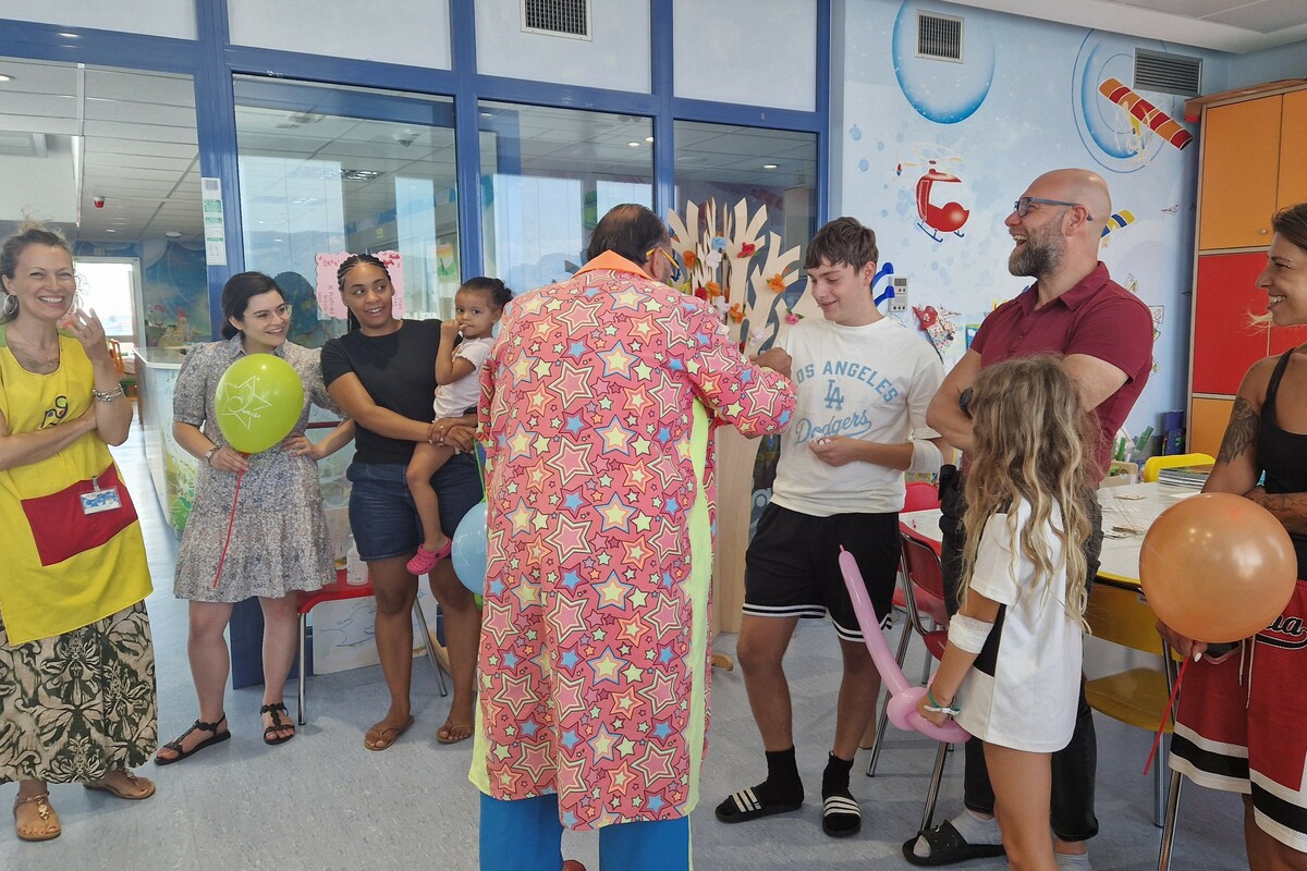 FOTO. Un sorriso in Pediatria al Del Ponte nel ricordo di Denise