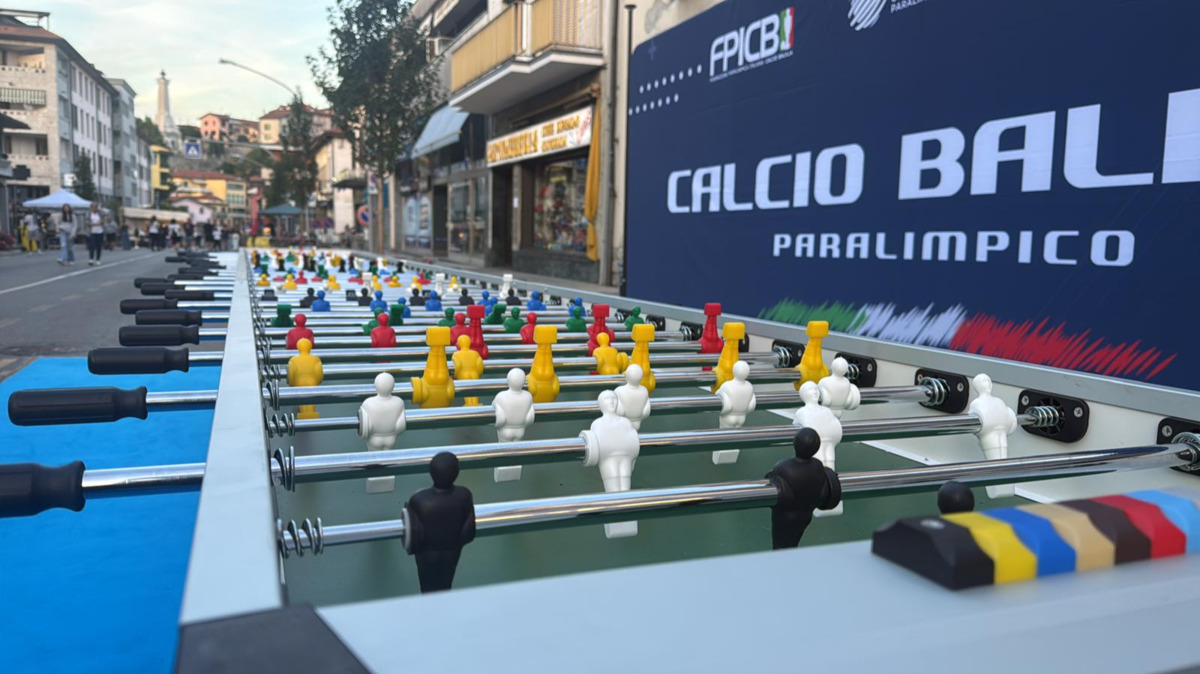 https://www.varesenoi.it/fileadmin/archivio/varesenoi/2026/09/BesozzoCalcioBalillaGigante26.jpeg