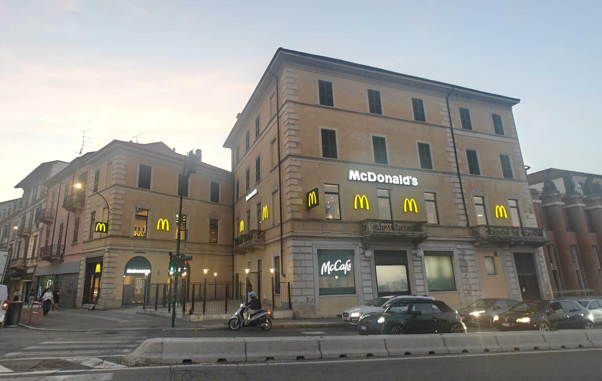 McDonald’s Varese Centro si rinnova: sabato si fa festa con iPantellas