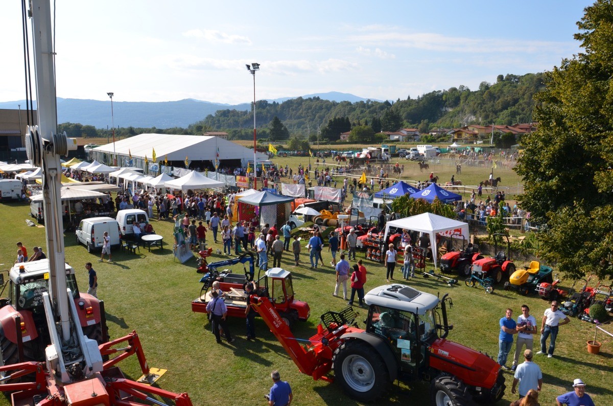 https://www.varesenoi.it/fileadmin/archivio/varesenoi/2026/09/MonvalleFieraAgricolturaAlto.jpeg