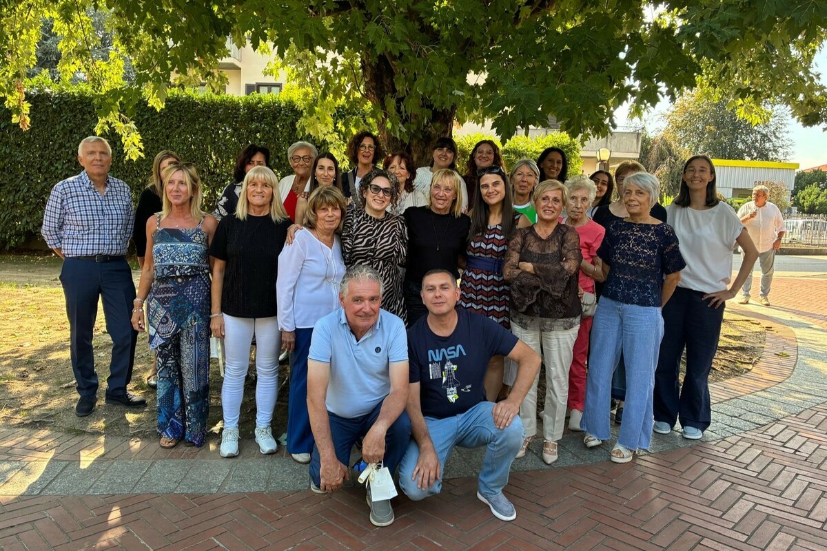 https://www.varesenoi.it/fileadmin/archivio/varesenoi/2026/09/PontedelSorrisoVOLONTARI_PREMIATI2026.jpeg
