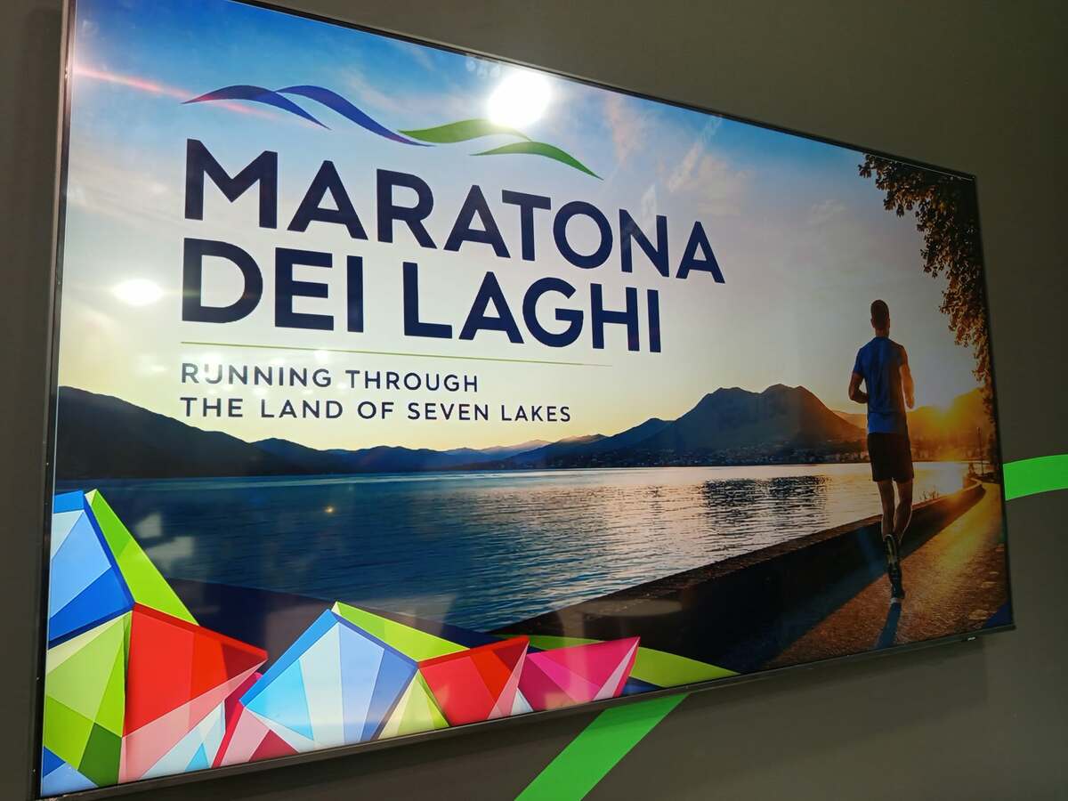 https://www.varesenoi.it/fileadmin/archivio/varesenoi/2026/10/MaratonadeiLaghiCopertina.jpeg