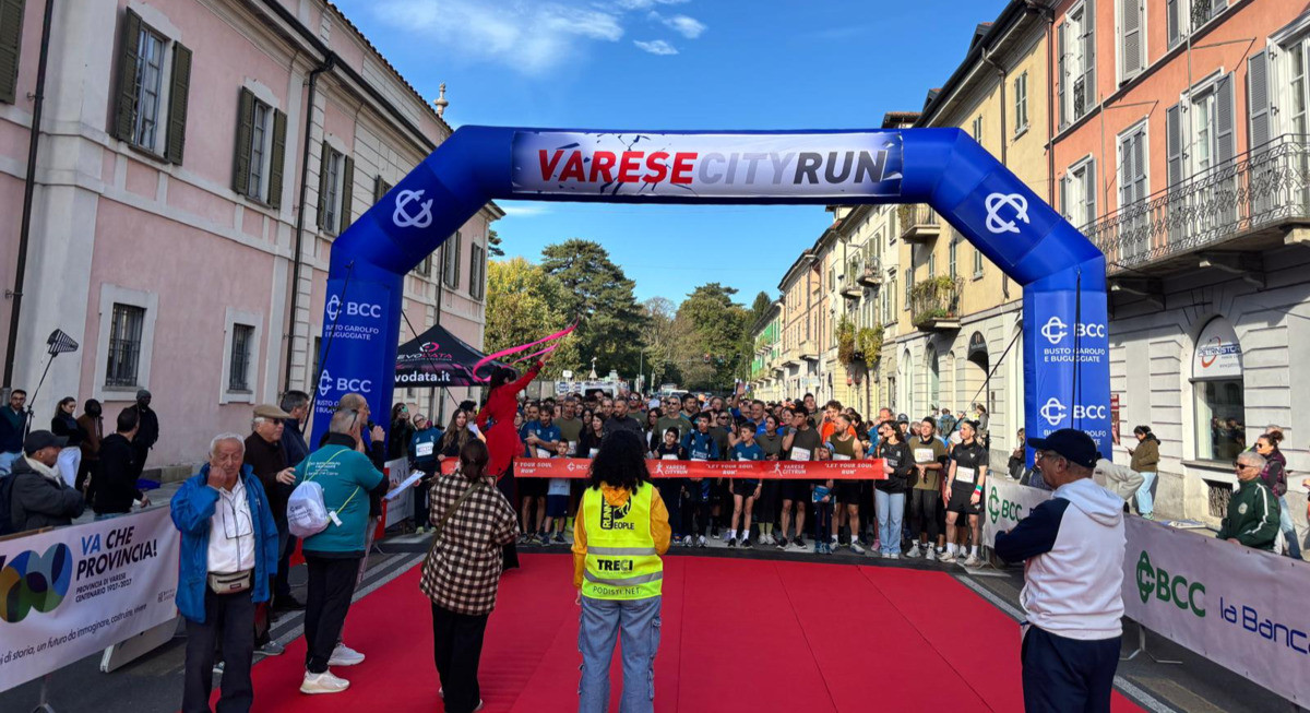 https://www.varesenoi.it/fileadmin/archivio/varesenoi/2026/10/VareseCityRun2026Partenza.jpeg