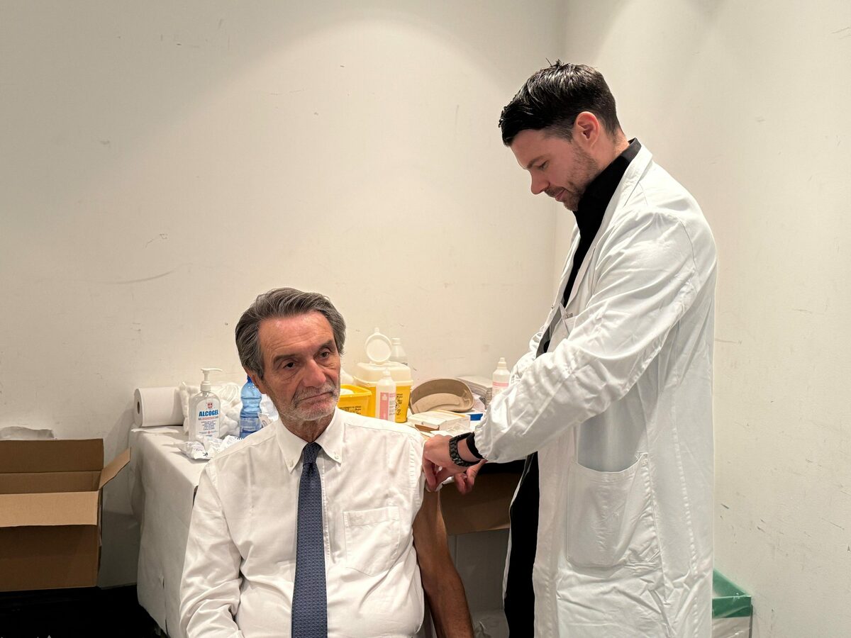 https://www.varesenoi.it/fileadmin/archivio/varesenoi/2026/10/presidente-fontana-vaccino-2026-2-scaled.jpeg