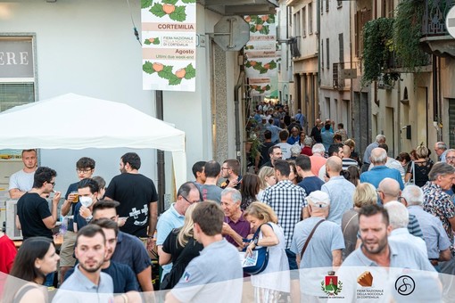 A Cortemilia annullata la Fiera Nazionale della Nocciola per le vie del paese – Varesenoi.it A Cortemilia annullata la Fiera Nazionale della Nocciola per le vie del paese – Varesenoi.it