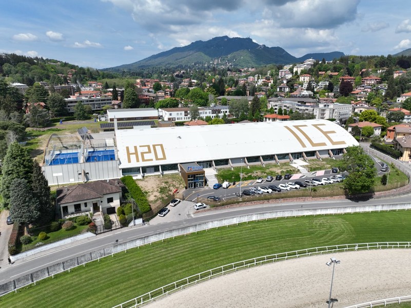 Varese conferma il divieto di vendere bevande in bottiglie o lattina e superalcolici agli incontri di basket, hockey, calcio e nei locali delle vie adiacenti agli impianti Varese conferma il divieto di vendere bevande in bottiglie o lattina e superalcolici agli incontri di basket, hockey, calcio e nei locali delle vie adiacenti agli impianti