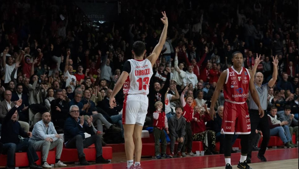 LE PAGELLE – Hanlan a un passo dal paradiso. Librizzi accende Masnago – Varesenoi.it LE PAGELLE – Hanlan a un passo dal paradiso. Librizzi accende Masnago – Varesenoi.it