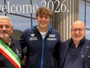 Nicolò Martinenghi a Malpensa con il sindaco Simone e l'assessore Triveri