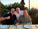 Renato Pozzetto con Boldi e Pucci in occasione dell'85esimo compleanno dell'attore lavenese lo scorso luglio Renato Pozzetto con Boldi e Pucci in occasione dell'85esimo compleanno dell'attore lavenese lo scorso luglio