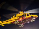 Scontro notturno tra un'auto e una moto sul lungolago di Azzate. Grave un giovane Scontro notturno tra un'auto e una moto sul lungolago di Azzate. Grave un giovane
