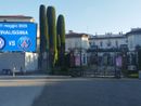Già posizionato il maxischermo di piazza Libertà a Varese