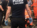 Saronno, esagitato sui binari blocca i treni. Risolutivo l’intervento della polizia locale e dei soccorsi