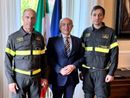 Da sinistra: Mario Abate, il prefetto Pasquariello e il nuovo comandante Ciro Bolognese Da sinistra: Mario Abate, il prefetto Pasquariello e il nuovo comandante Ciro Bolognese