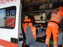 Spinto dal vento contro gli scogli, grave incidente per un kitesurfer ossolano a Orbetello