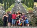 Vladimir Luxuria, al centro, in visita a Villa Cicogna Mozzoni a Bisuschio (foto dal suo profilo Facebook) Vladimir Luxuria, al centro, in visita a Villa Cicogna Mozzoni a Bisuschio (foto dal suo profilo Facebook)