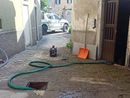 Un intervento della Protezione Civile a Viggiù per la grandinata (foto dalla pagina Facebook del Comune)