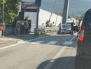 Scontro tra auto e moto a Luino, tre persone coinvolte Scontro tra auto e moto a Luino, tre persone coinvolte