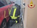 Tubo tranciato e fuga di gas ad Angera, intervengono i vigili del fuoco