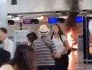 Le concitate fasi dopo l'incendio al check-in Le concitate fasi dopo l'incendio al check-in