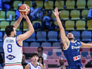 Italia a valanga su Cipro, ora Israele o Slovenia. La commozione per Armani di Pozzecco e Gallinari Italia a valanga su Cipro, ora Israele o Slovenia. La commozione per Armani di Pozzecco e Gallinari
